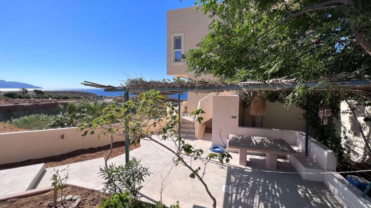 Isalo Villa Makry Gialos  Exterior photo